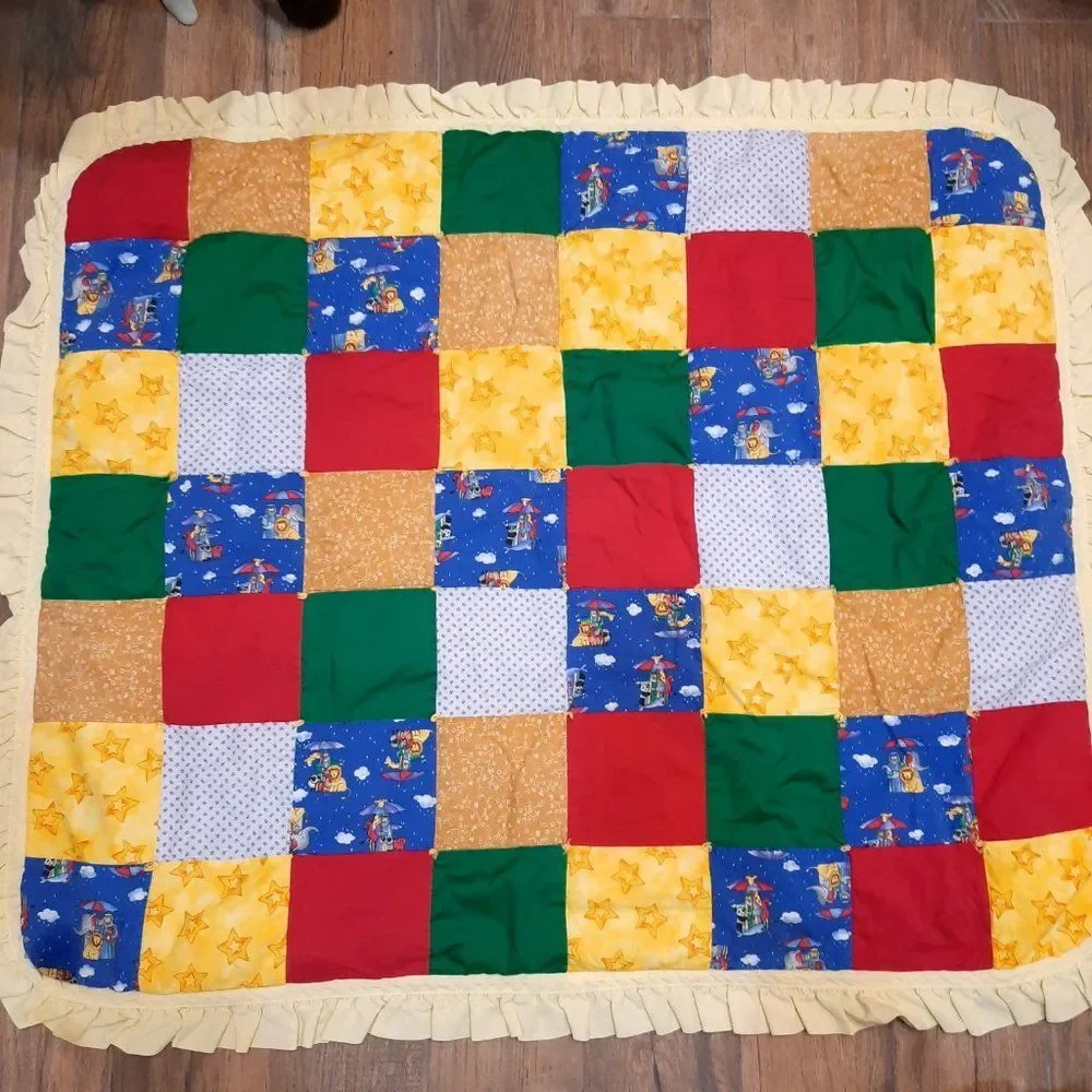 Vintage Noah's Ark baby Quilt Handmade Nursery Bedding‎ Primary colors Patchwork